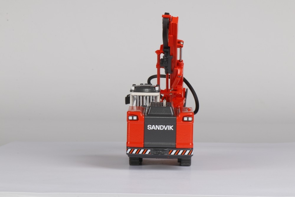 Sandvik Pantera DP1500 Surface drill rig